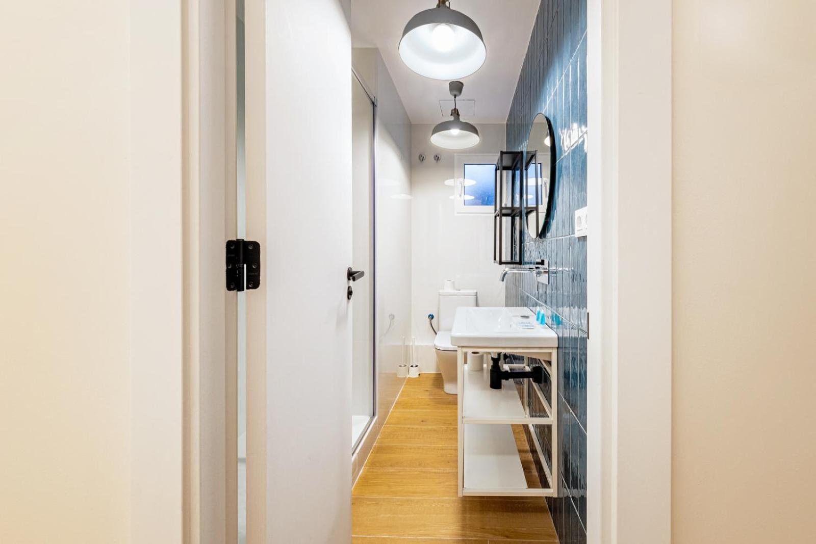 Bebarceloner Eixample - 4 Bedrooms Apartment